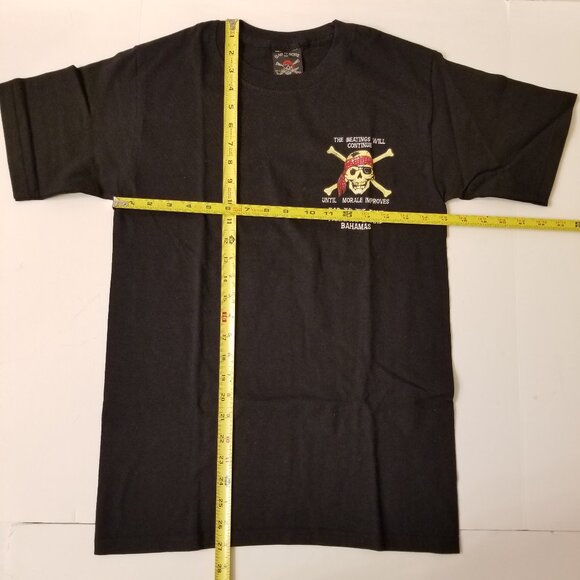 Bahamas Atlantis NWOT Black Jolly Roger Skull-and-Crossbones Gallows Humor Tshir - Picture 4 of 10